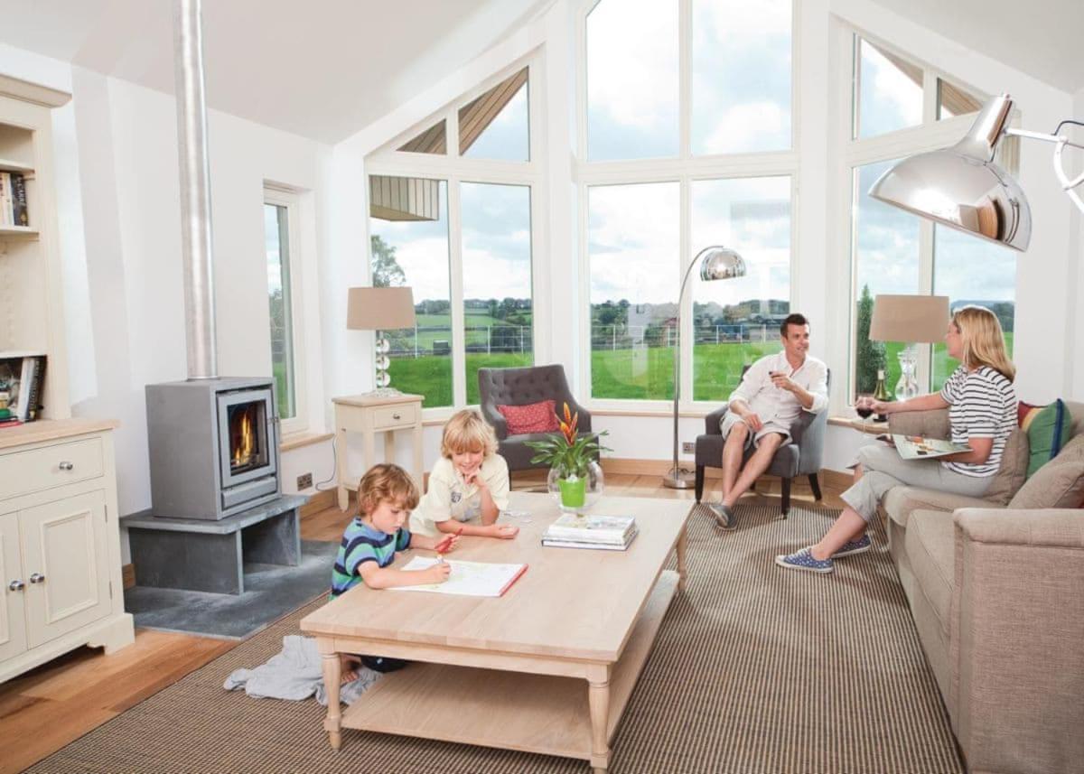Swandown Lodges チャード エクステリア 写真