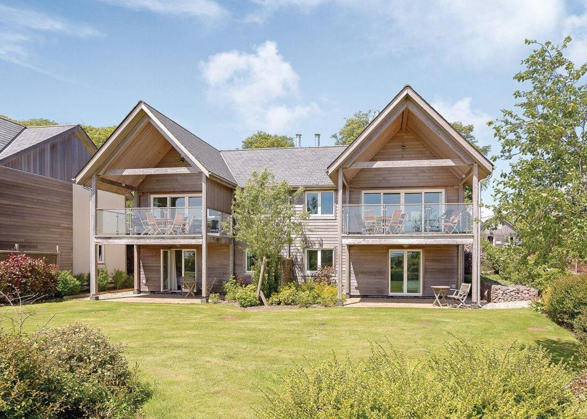 Swandown Lodges チャード エクステリア 写真