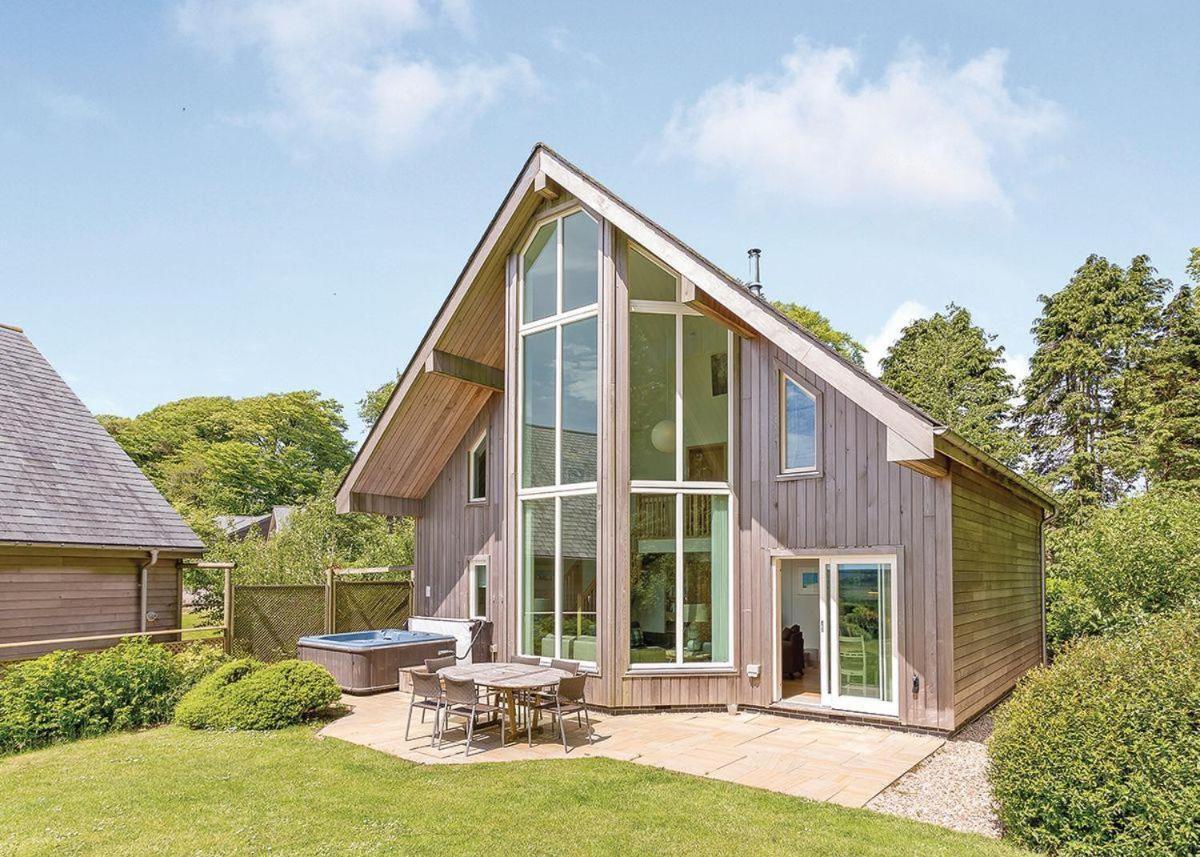 Swandown Lodges チャード エクステリア 写真