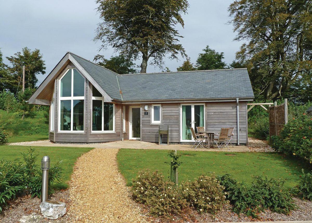Swandown Lodges チャード エクステリア 写真