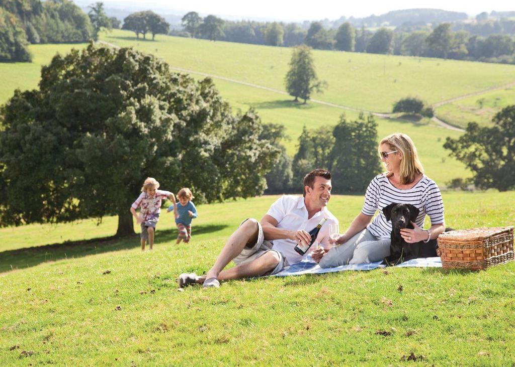 Swandown Lodges チャード エクステリア 写真