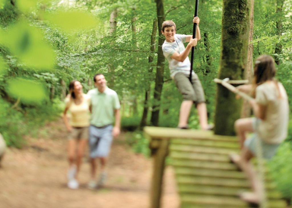 Swandown Lodges チャード エクステリア 写真