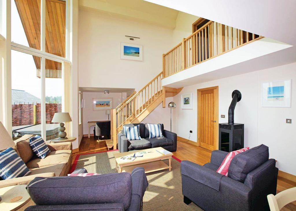 Swandown Lodges チャード エクステリア 写真