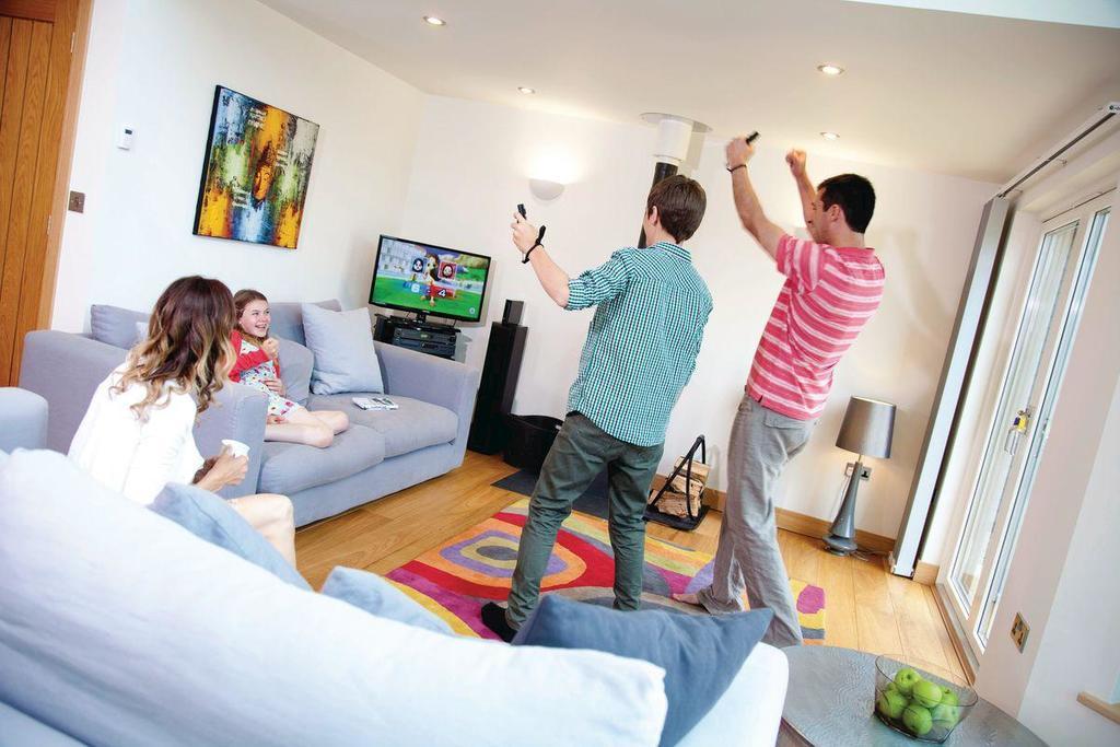 Swandown Lodges チャード エクステリア 写真